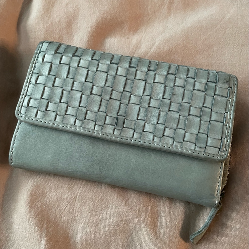 Wallet, leather, teal color, with zippered change pocket and plenty of room